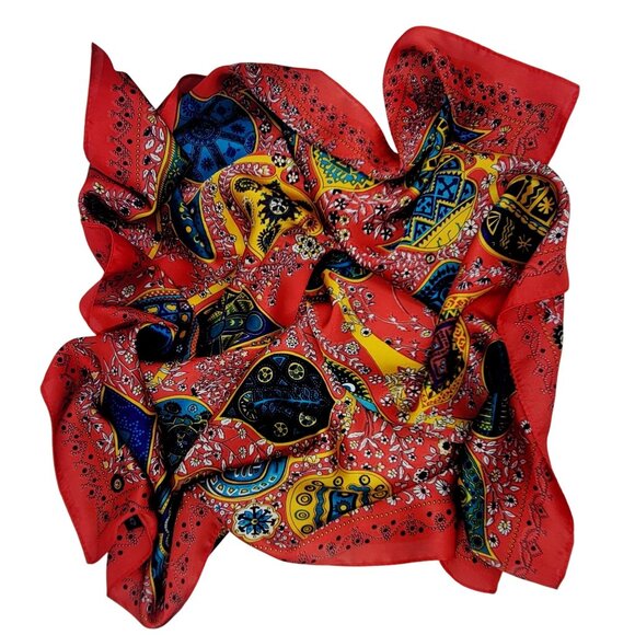 ❤️New Elegant Bandana Square Scarf Silky Satin Red Floral Wrap Stylish luxurious - Picture 7 of 8